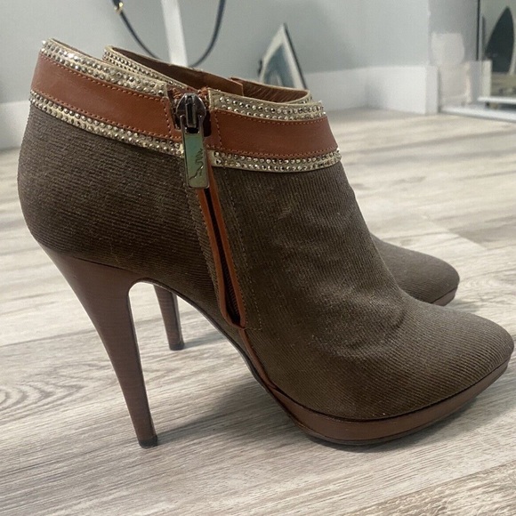 Rene Caovilla Ankle Length Bootie Heels - Picture 1 of 13